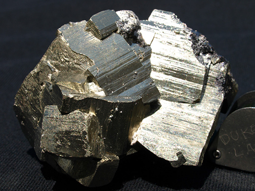 %_tempFileName0352_Pyrite_Hualzala_Peru%