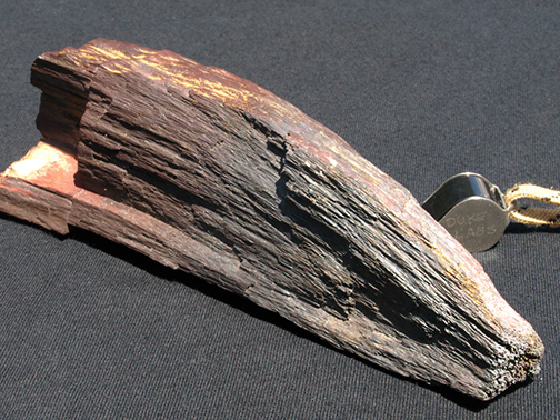 %_tempFileName0427a_Hematite_Cumberland_England%