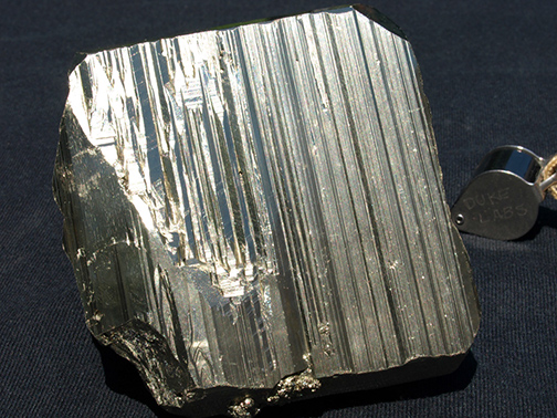 %_tempFileName0459_Pyrite_HualzalaMine_Huanaco_Peru%