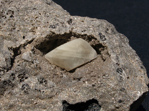 %_tempFileName0472a_Dolomite_Middleville_NY%