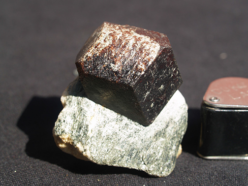 %_tempFileName0572_Garnet_Orztal_Tirol_Austria%