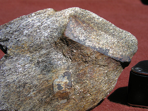 %_tempFileName0695a_Staurolite_Windham_ME%