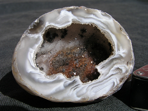 %_tempFileName0734_Quartz-Geode_Brazil%20%