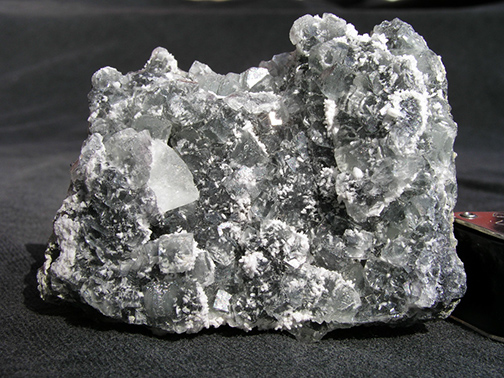 %_tempFileName0740_Fluorite-Calcite_Hunan_China%