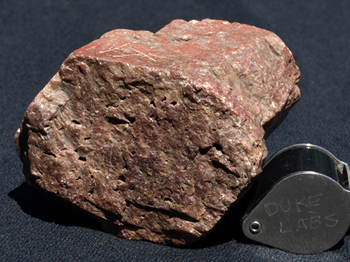 %_tempFileName0746_Ruby_Tulear_Betroka_Madagascar%