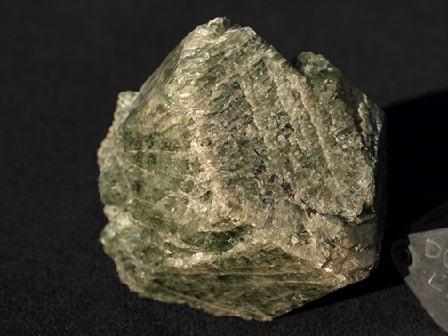 %_tempFileName0764_Diopside_SquawLake_Ont_Canada%