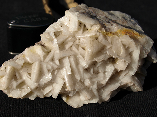 %_tempFileName0812_Albite_MinasGerais_Brazil%