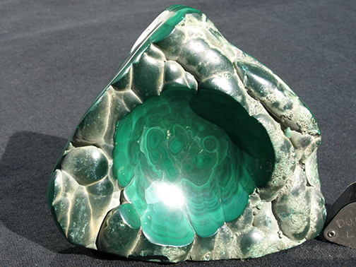 %_tempFileName0836a_MalachiteAshtray%