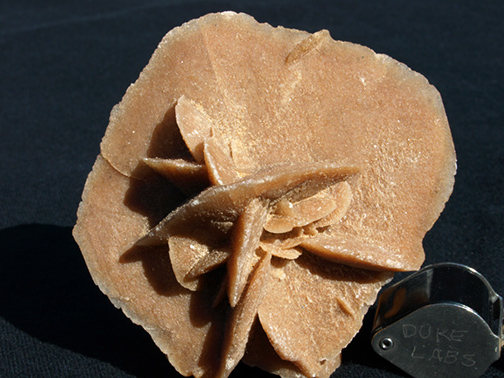 %_tempFileName0857a_Selenite_Mexico%