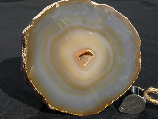 %_tempFileName0863_Agate_Brazil%