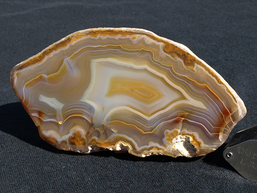 %_tempFileName0868_Agate_Brazil%