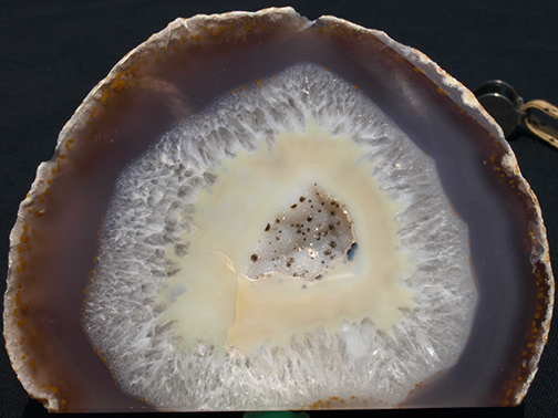 %_tempFileName0873_Agate_Brazil%