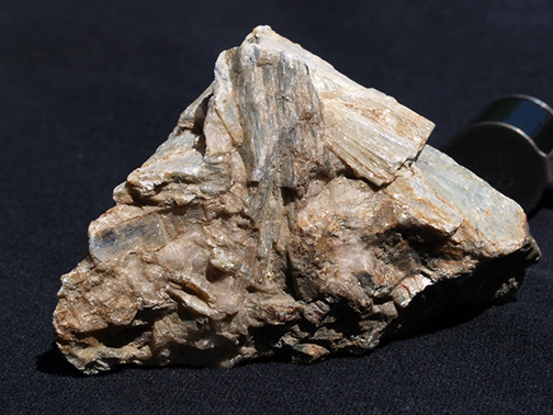 %_tempFileName0993a_Kyanite_Judd'sBridge_CT_USA%