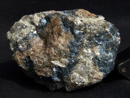 %_tempFileName1026a_Sphalerite,%20Calcite_FranklinMine_Franklin_NJ_USA%