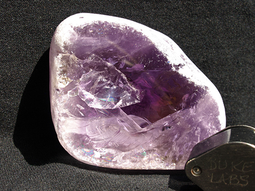 %_tempFileName1122a_Quartz%20var%20Amethyst_MinasGerais_Brazil%