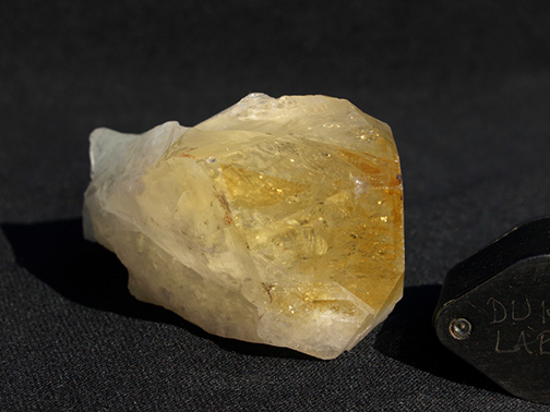 %_tempFileName1164a_Quartz%20var%20Citrine_Brazil%
