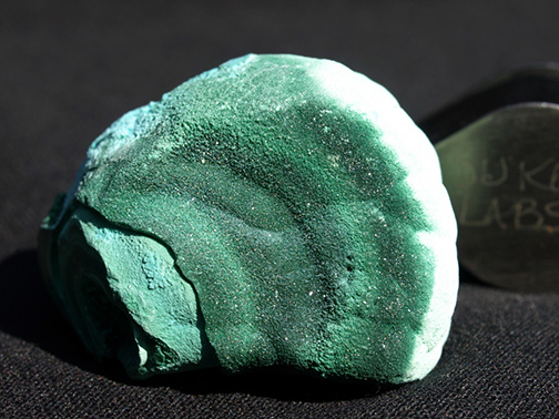 %_tempFileName1261a_Malachite_Congo_Africa%