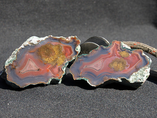 %_tempFileName1275a_Quartz%20var%20Agate_Scotland%