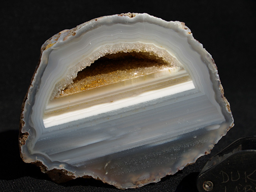 %_tempFileName1286a_Quartz%20var%20Agate%20Geode_Brazil%