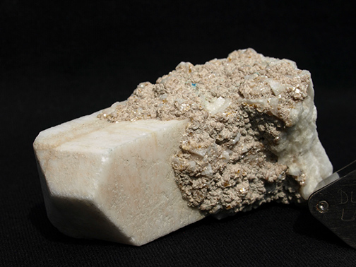 %_tempFileName1300a_Orthoclase_NagerSomayerValley_Hunza_Gilgit_Pakistan%