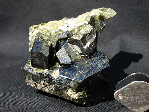 %_tempFileName1403a_Epidote_Peru%