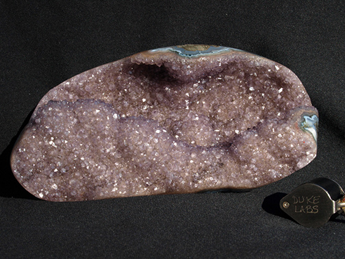 %_tempFileName1748a-1_QuartzvarAmethyst_MinasGerais_Brazil%