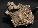 %_tempFileName1679a_Vanadinite_Mibladen_Morocco_Africa%