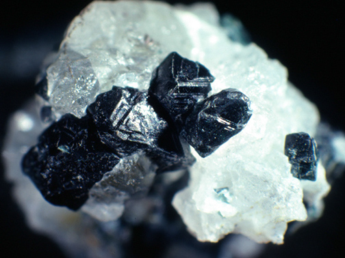 %_tempFileNameGahnite_CharlemontMACrop%