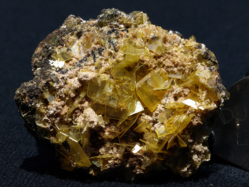%_tempFileName2140a_Wulfenite_Mexico%