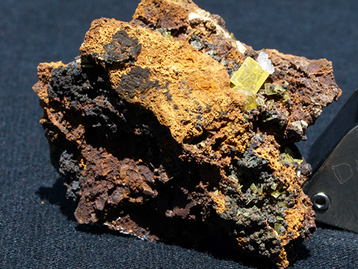 %_tempFileName2145a_Wulfenite_Mexico%