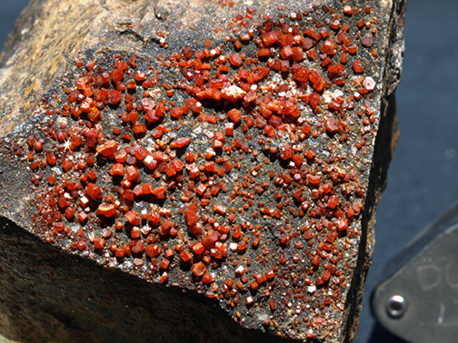 %_tempFileName2181a_Vanadinite_AZ%