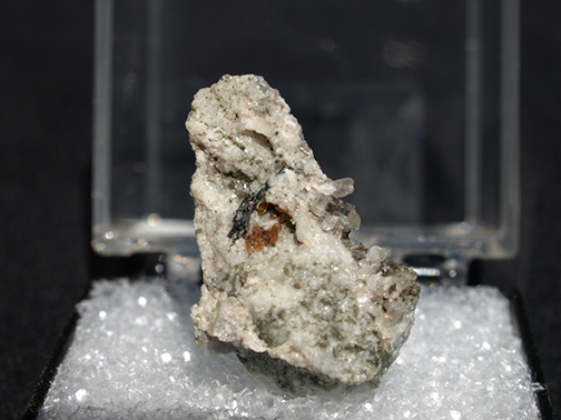 %_tempFileName2479_Titanite_ValFormassa_Ossola_Italy%