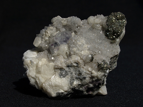 %_tempFileName2690_Fluorite,%20Pyrite_ThomastonDam_Thomaston_CT_USA%
