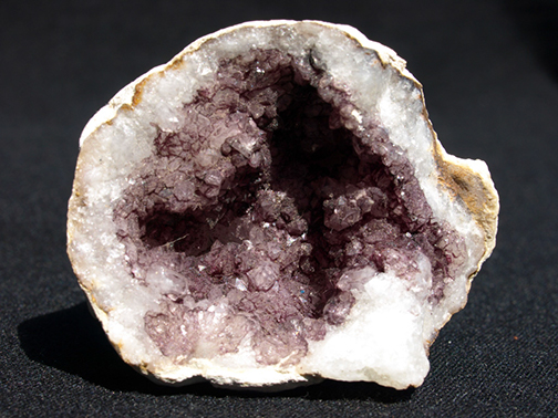 %_tempFileName2701_Quartz%20var%20Amethyst_MinasGerais_Brazil%