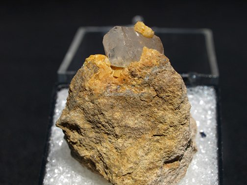 %_tempFileName2794_Quartz_NewBritain_CT_USA%