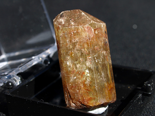%_tempFileName2811_Apatite_Durango_Mexico%