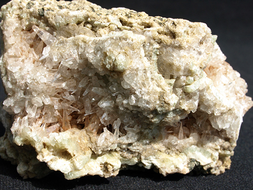 %_tempFileName2827_Calcite_Farmington_CT_USA%