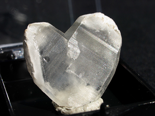 %_tempFileName2843_Quartz_InyoCo_CA_USA%