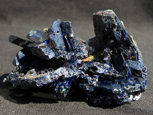 %_tempFileName2891_Azurite_Morocco%