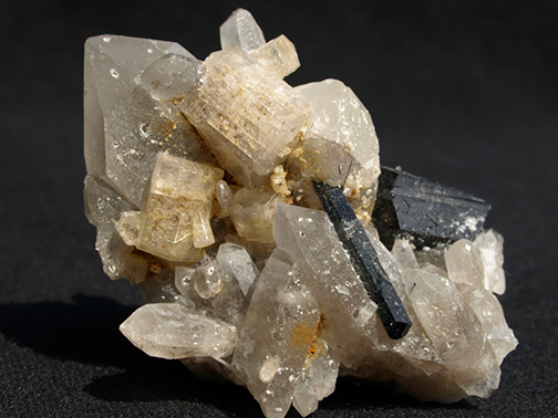 %_tempFileName2930_Beryl%20var%20Goshenite_ErongoMtns_Namibia_Africa%