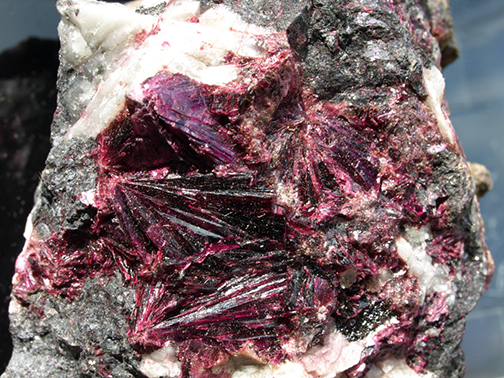 %_tempFileName3059-1_Erythrite_BouAzzer_Morocco%