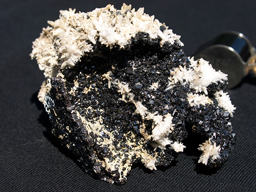 %_tempFileName3069a-2_Sphalerite_Naica_Mexico%