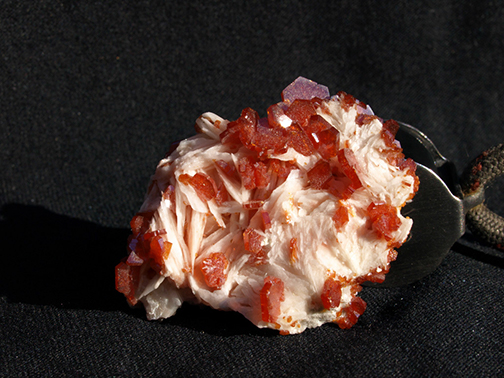%_tempFileName3188a-1_Vanadinite,%20Barite_Mibladen_Morocco%