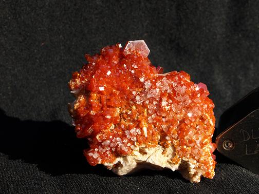 %_tempFileName3188a-2_Vanadinite,%20Barite_Mibladen_Morocco%